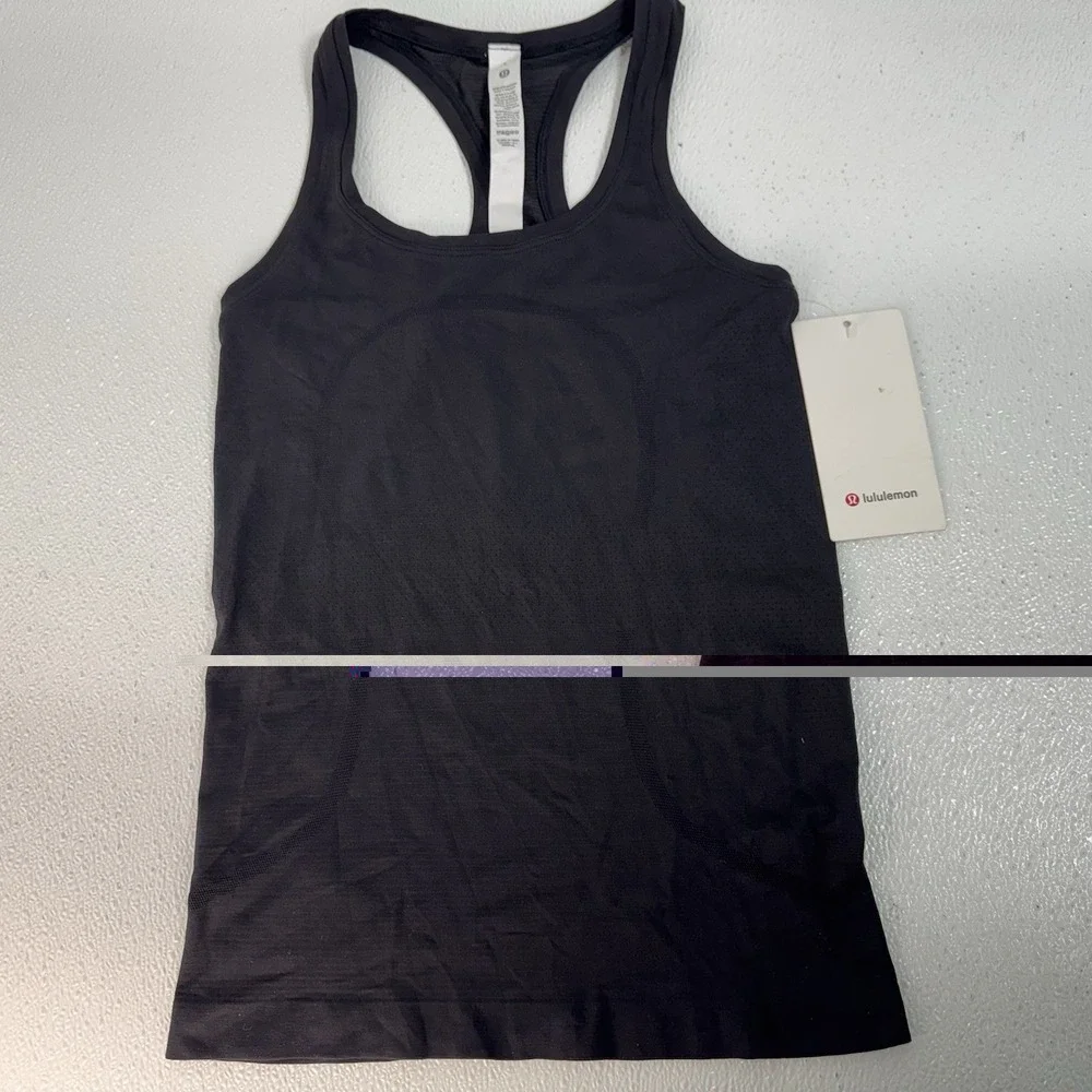 Lululemon Swiftly Tech Racerback Tank 2.0 / Size 4 Black